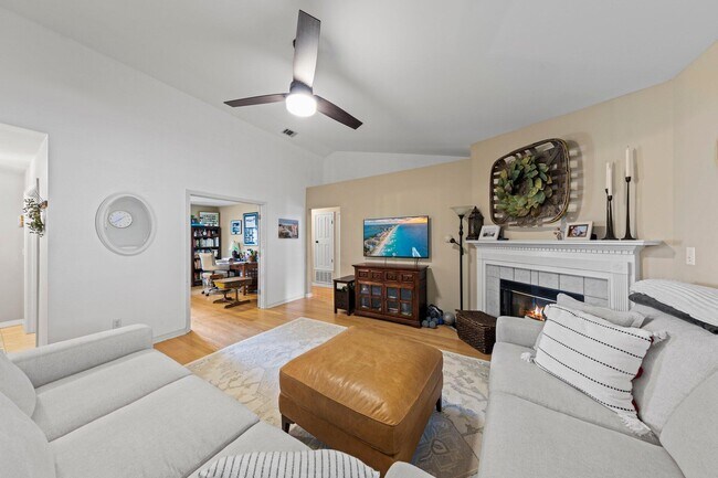 Building Photo - 4405 Southminster Cir