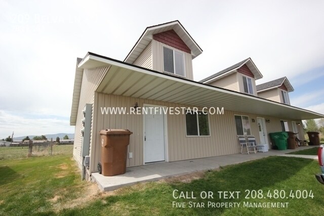 Primary Photo - 209 Belva Ln