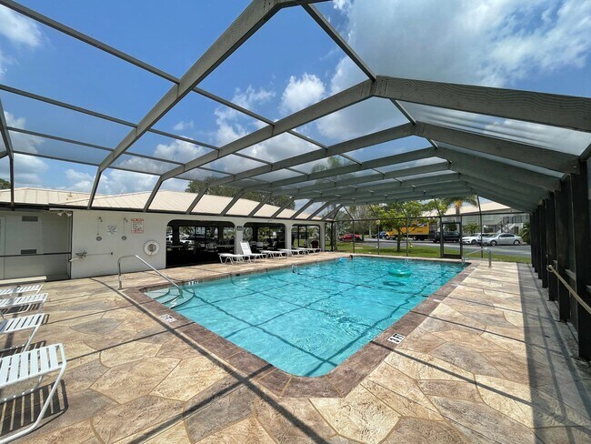 Building Photo - CENTRALLY LOCATED- UPDATED UNFURNISHED ANNUAL RENTAL