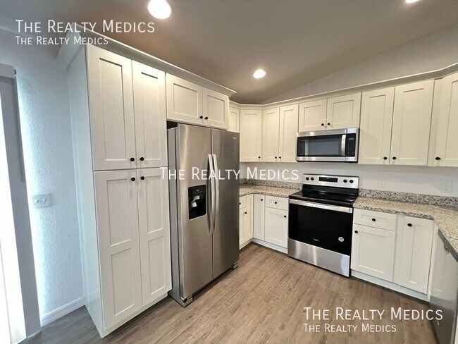 Building Photo - 36 Malauka Loop