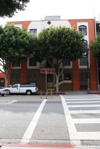 Building Photo - 1355 S Hope St