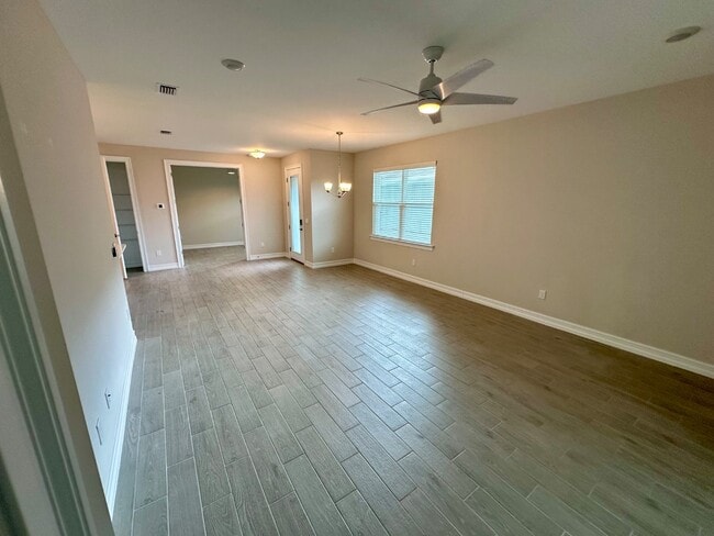 Building Photo - 1079 Enbrook Lp