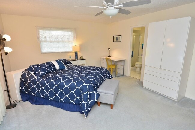 Building Photo - 1225 NW 21st St