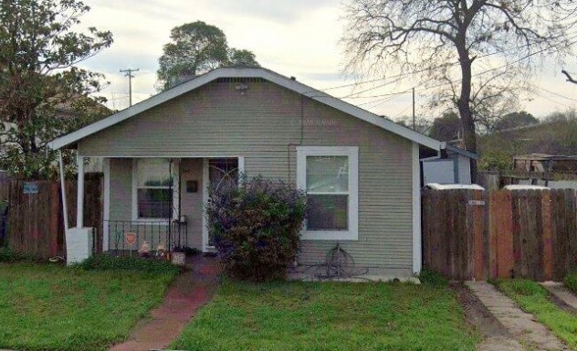 Building Photo - 340 Blain Ave