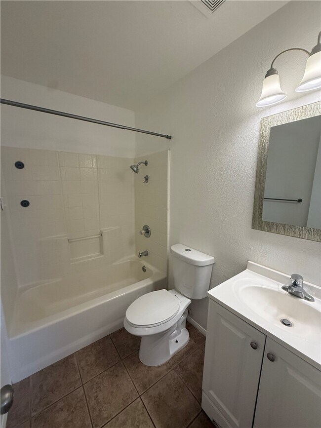 Building Photo - 2529 Simms Ave