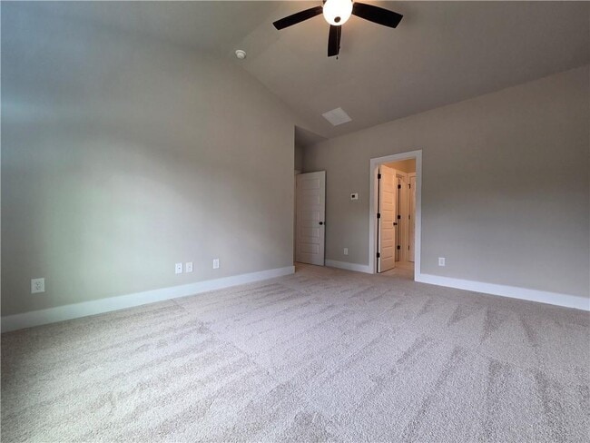 Building Photo - 5724 Urban Vlg Wy