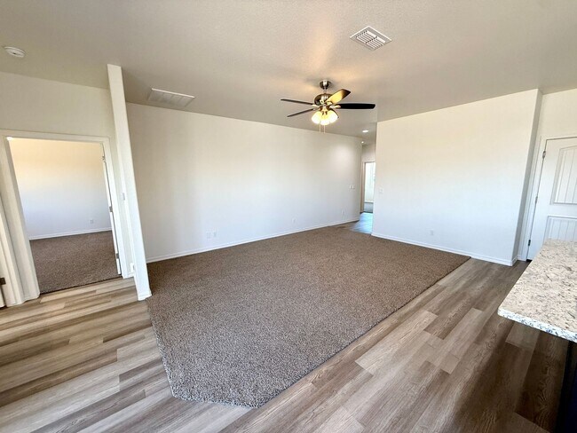 Building Photo - Beautiful New Construction 3 Bedroom Home ...