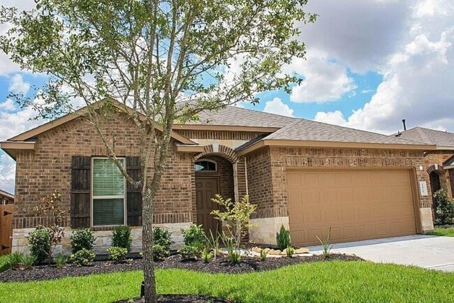Primary Photo - 23727 San Barria Dr