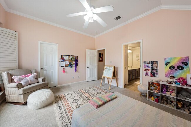 Building Photo - 12920 Bloomfield Hills Ln