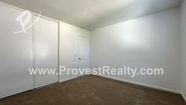 Building Photo - 13981 Horseshoe Way