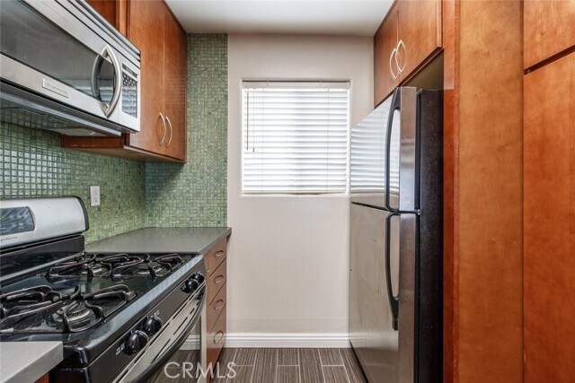 Building Photo - 14631 Dickens St