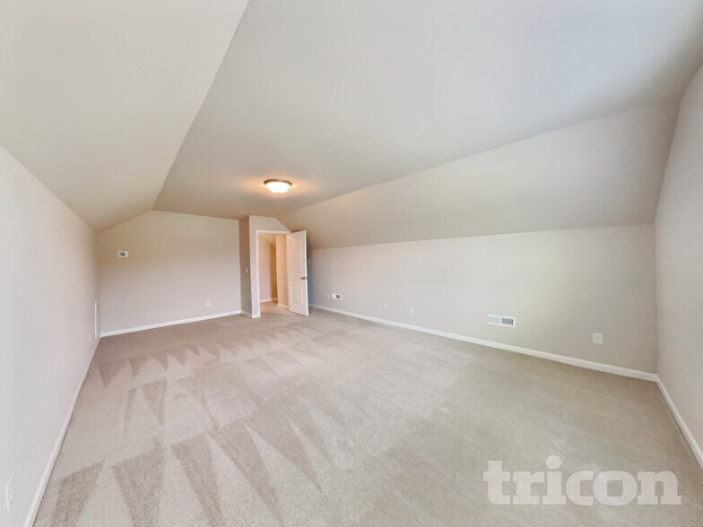 Building Photo - 58 Monaghan Ct