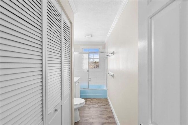 Building Photo - 8 Captain Cook Ln