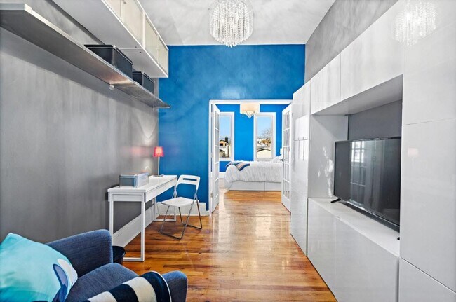 Building Photo - 244 Webster Ave