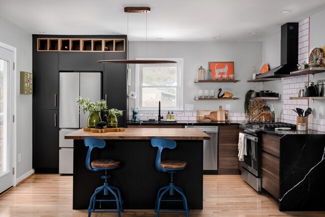 Building Photo - 4939 17th Rd N