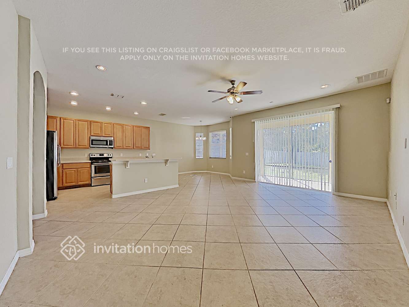 Building Photo - 9156 Lake Avon Dr