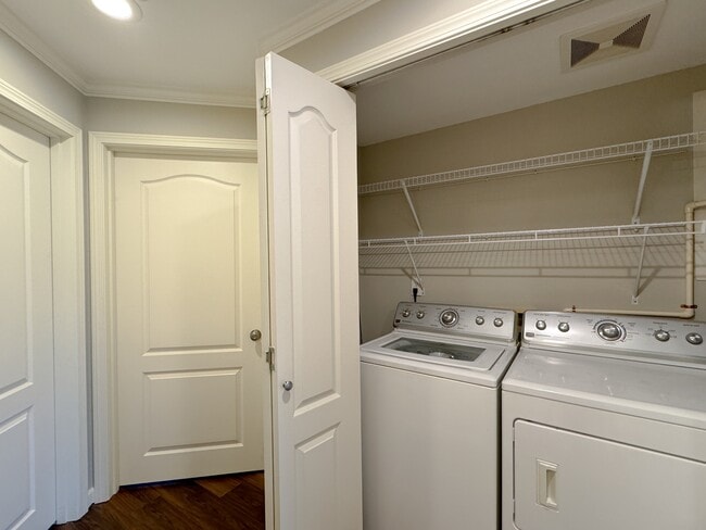 Building Photo - 9910 NE 137th St