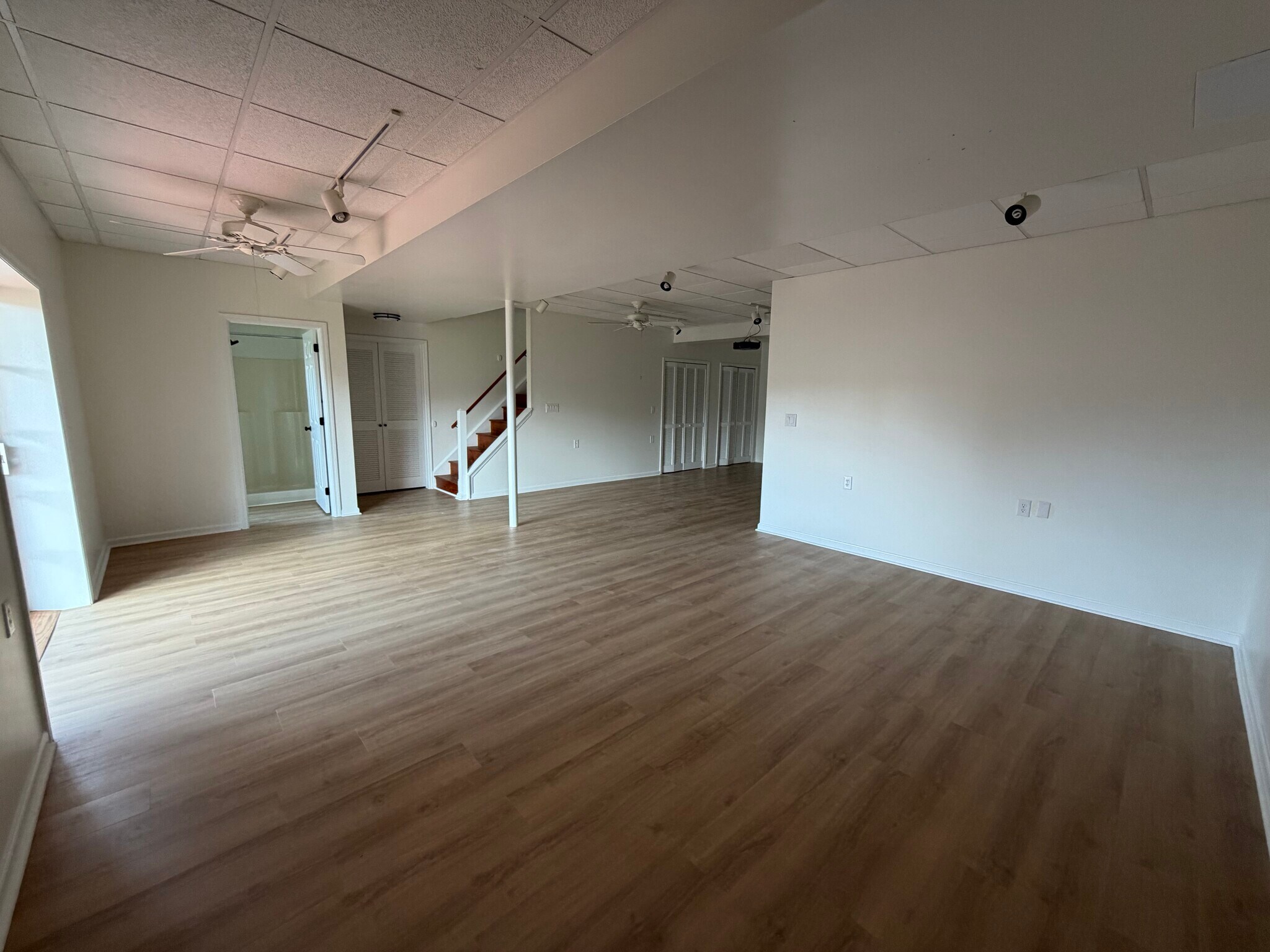 Building Photo - 43 Knollwood Rd