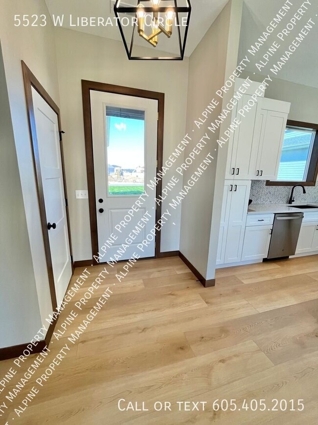 Building Photo - 5523 W Liberator Cir