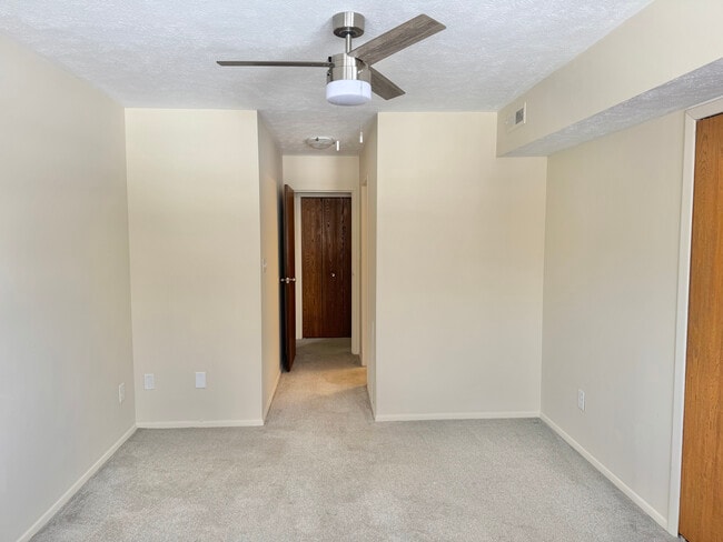 Building Photo - 1100 Tollis Pkwy