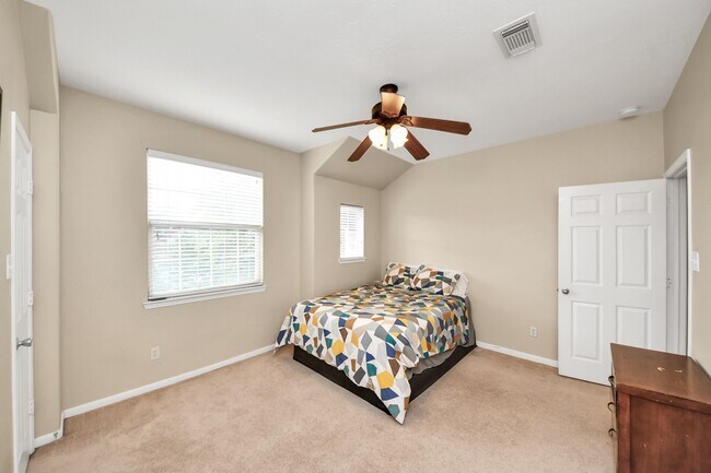 Building Photo - 23822 Wispy Way