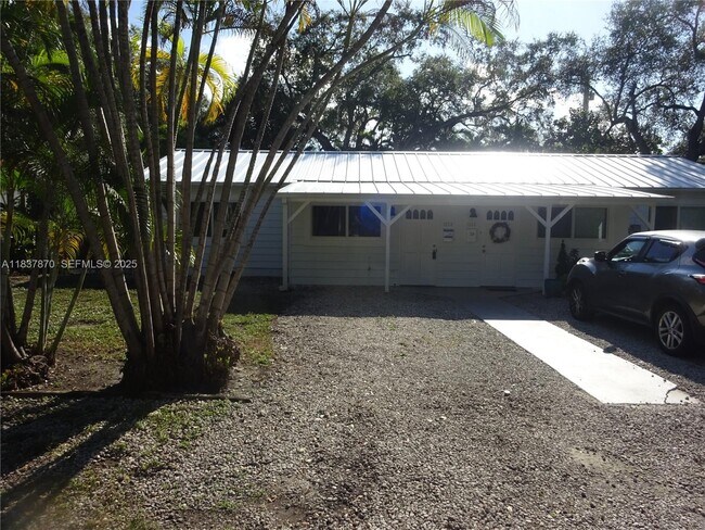 Building Photo - 1538 NE 131st Ln