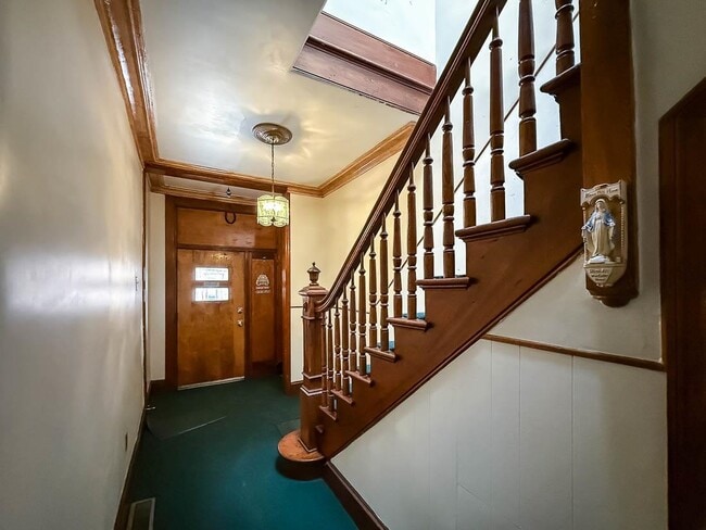 Building Photo - 90 Carlton Ave