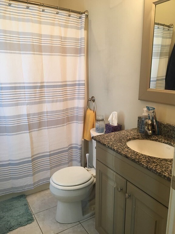 Building Photo - 536 Dorchester Ave