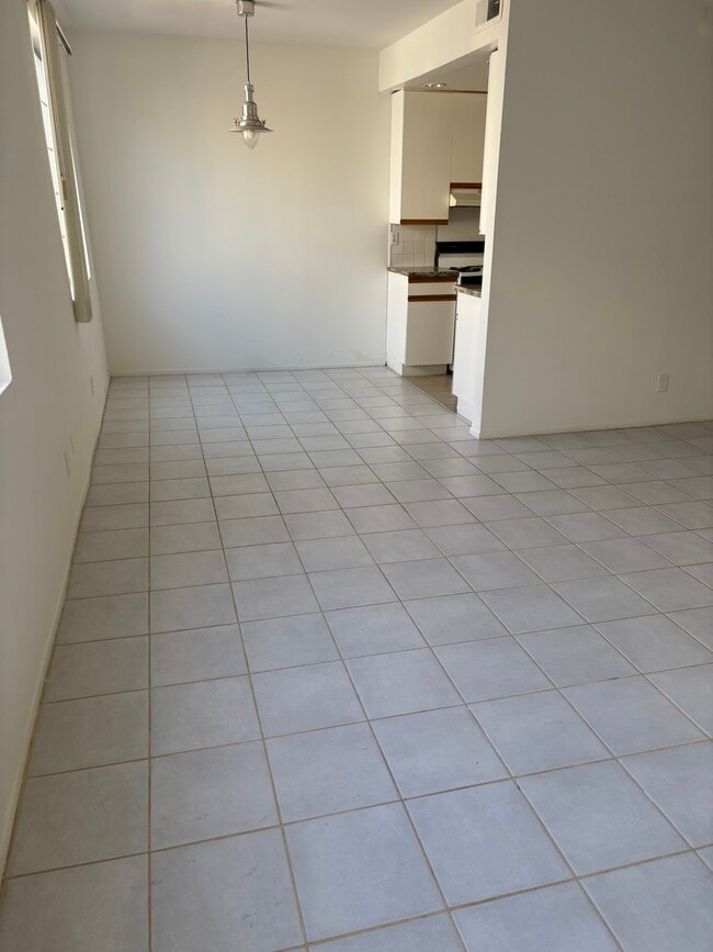 Building Photo - 4441 Woodman Ave