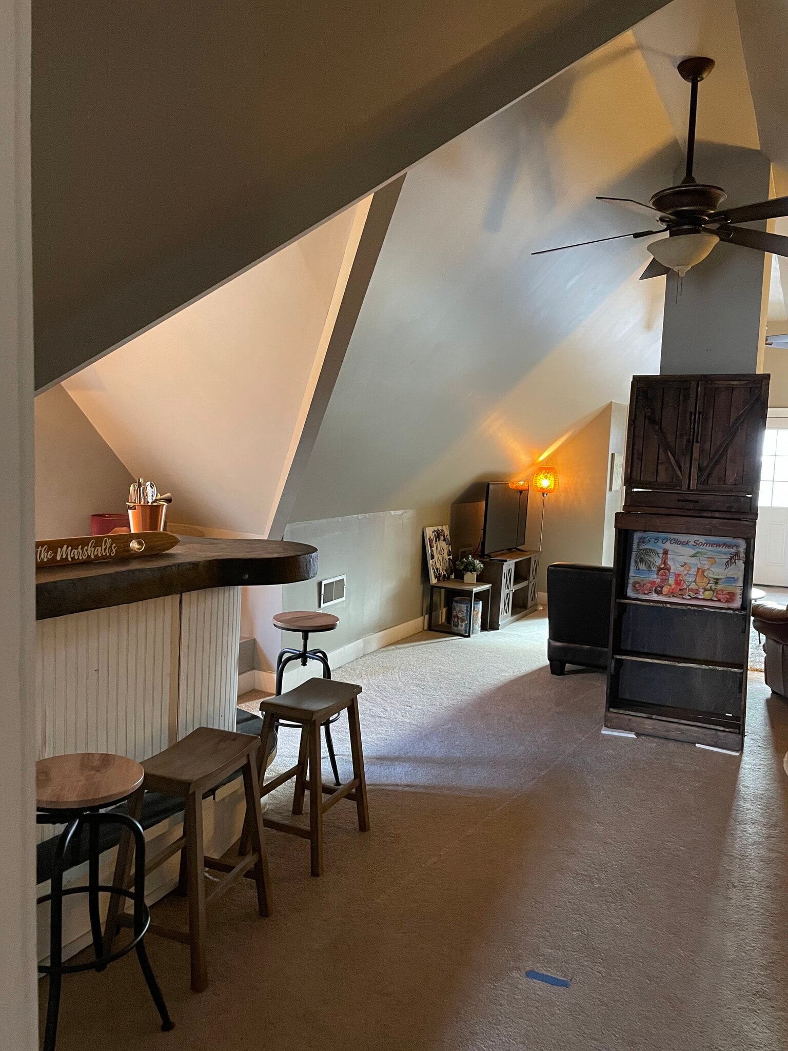 Building Photo - 1025 E Hamilton St