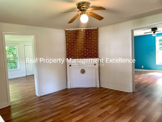 Building Photo - 278 Hill St