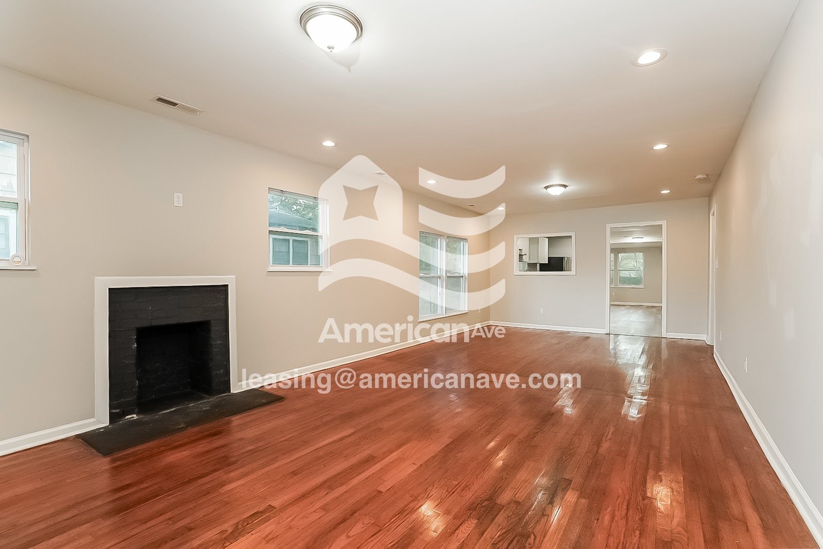 Building Photo - 3237 Beech Ave SW