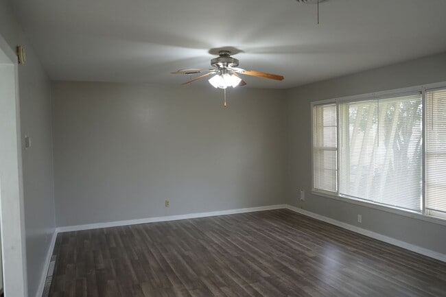 Building Photo - 4815 41st- Available Now