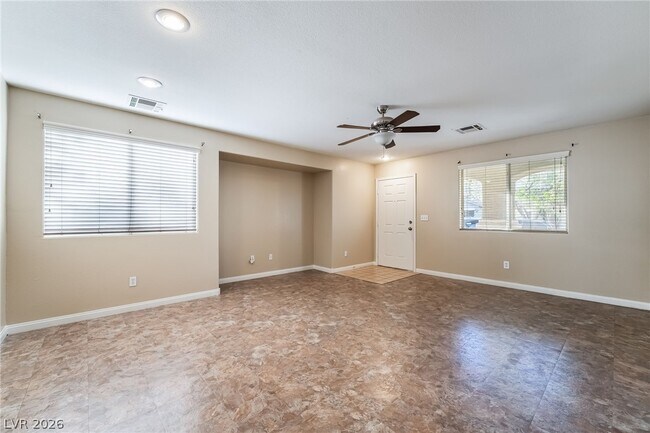 Building Photo - 1160 Blue Magenta Ave