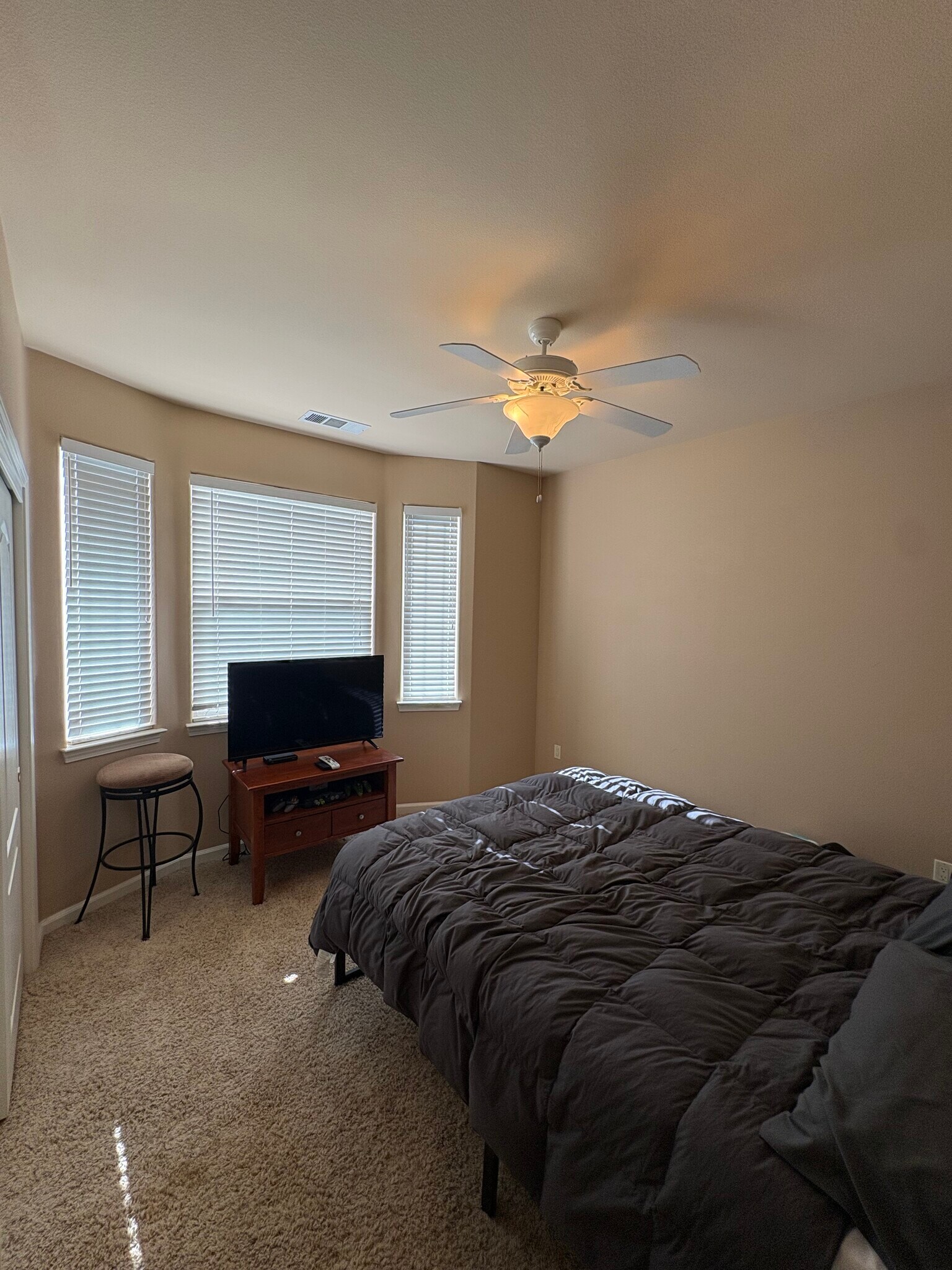 Building Photo - 4888 Lofty Oak Dr