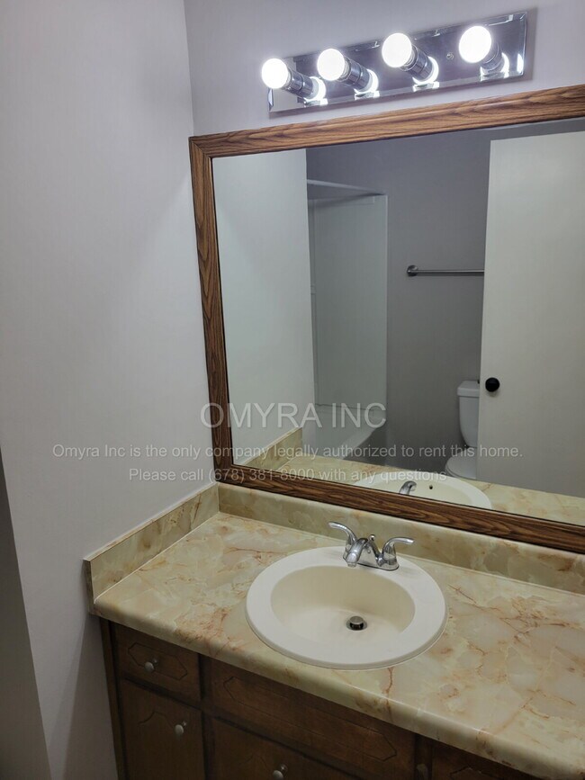 Building Photo - Charming 3 Bedroom Home in Snellville!