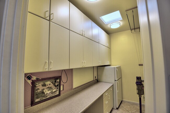 Building Photo - 27115 N 44th St