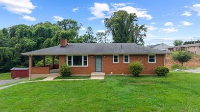Building Photo - 106 Bryant Rd