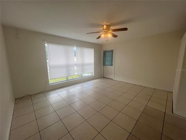Building Photo - 21323 Meehan Ave