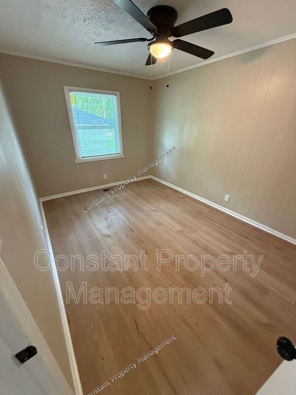 Building Photo - 4531 Druid Pl