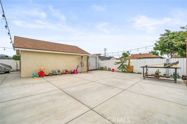 Building Photo - 16334 El Molino Ct