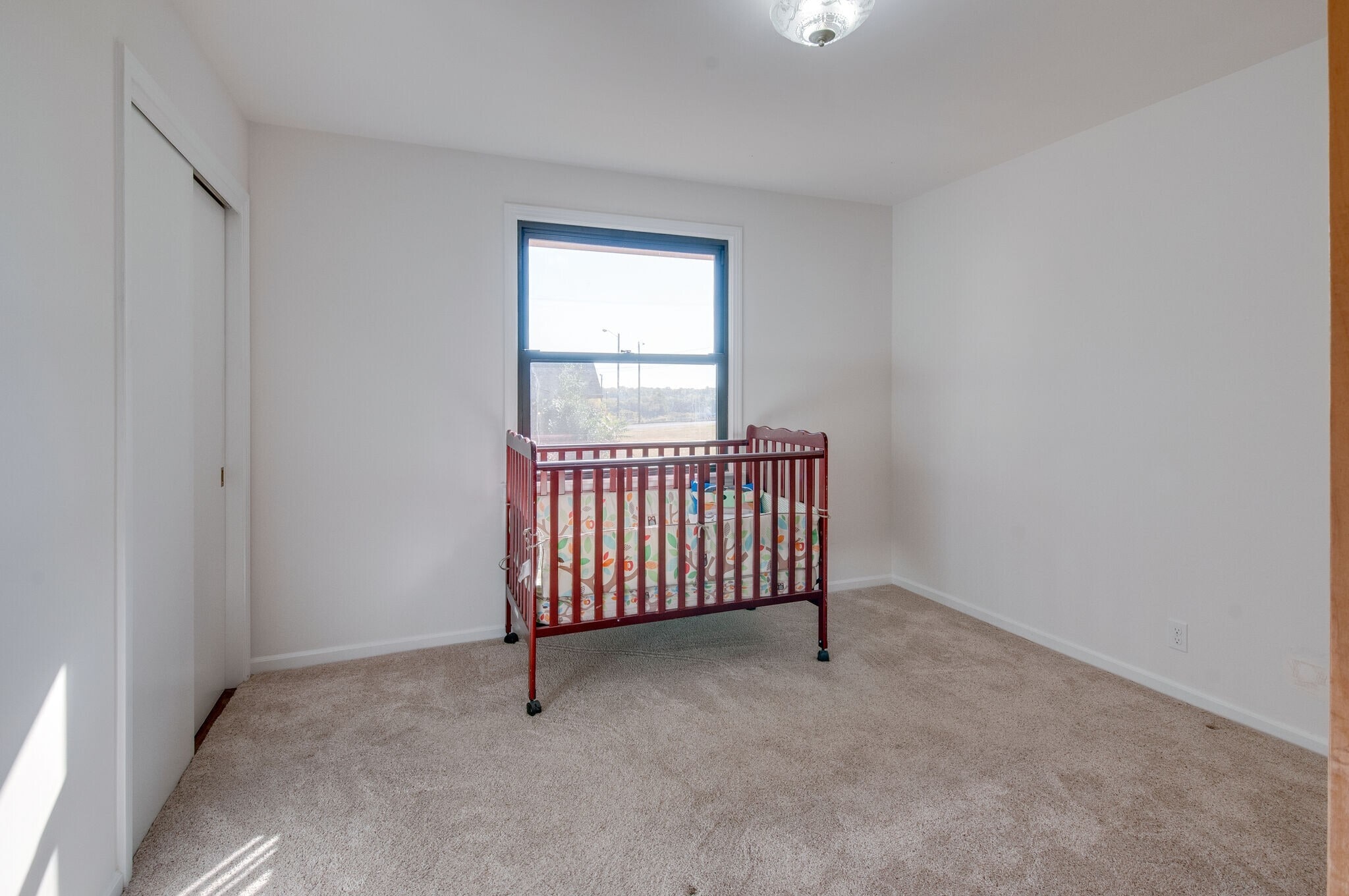 Bedroom 3 - upstairs - 930 Havenhill Dr