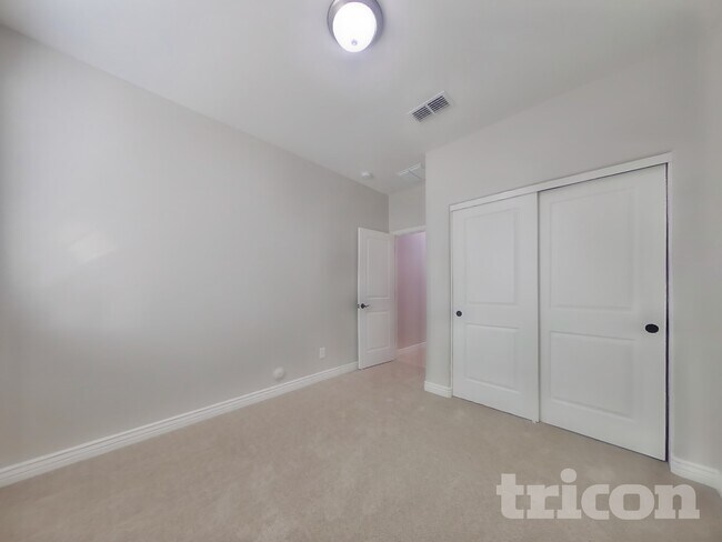 Building Photo - 24896 N 144th Ln