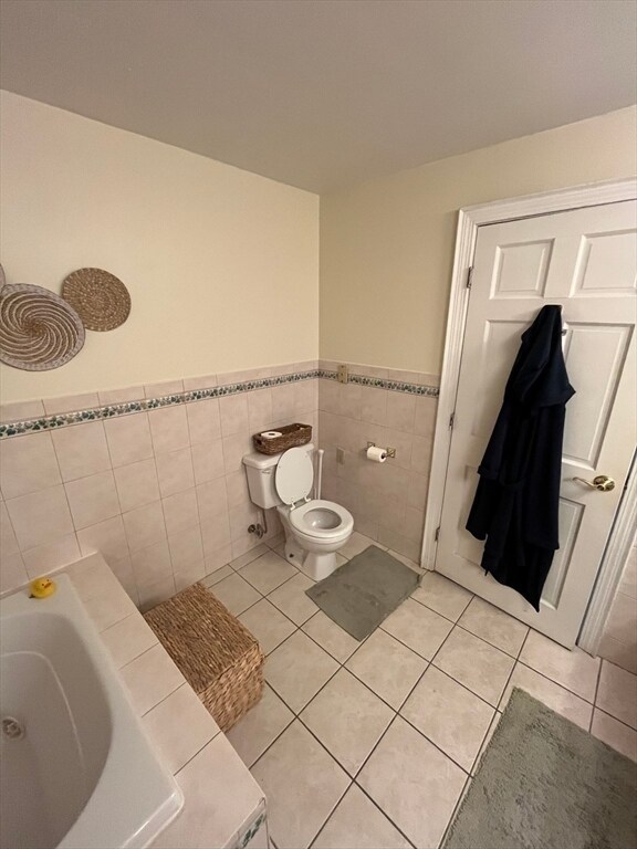 Building Photo - 554 E Broadway