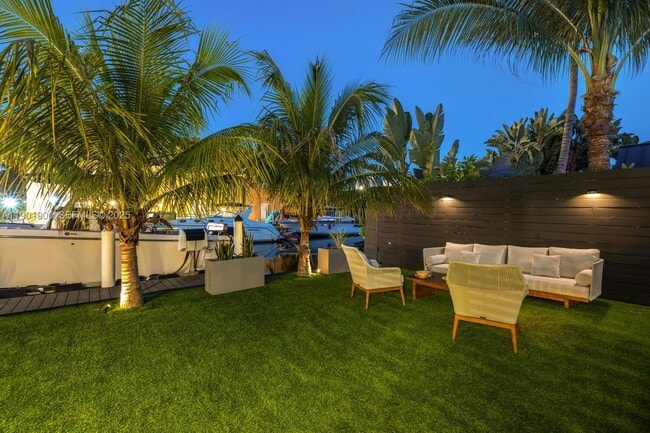 Building Photo - 901 NW 7th Street Rd