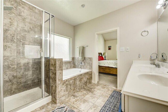 Building Photo - 21522 Mandarin Glen Cir