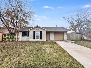 Building Photo - 5214 Fairgreen Ln