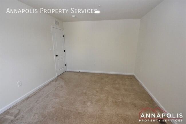 Building Photo - 7946 Monrovia Dr