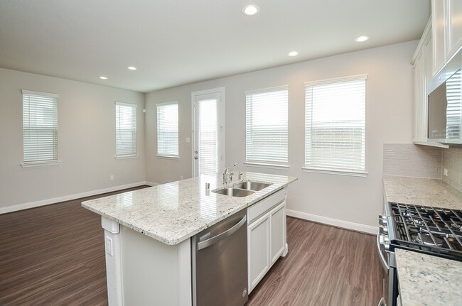 Building Photo - 9821 Prairie Garden Ln