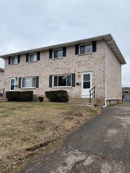 Building Photo - 4568 Harbor Blvd